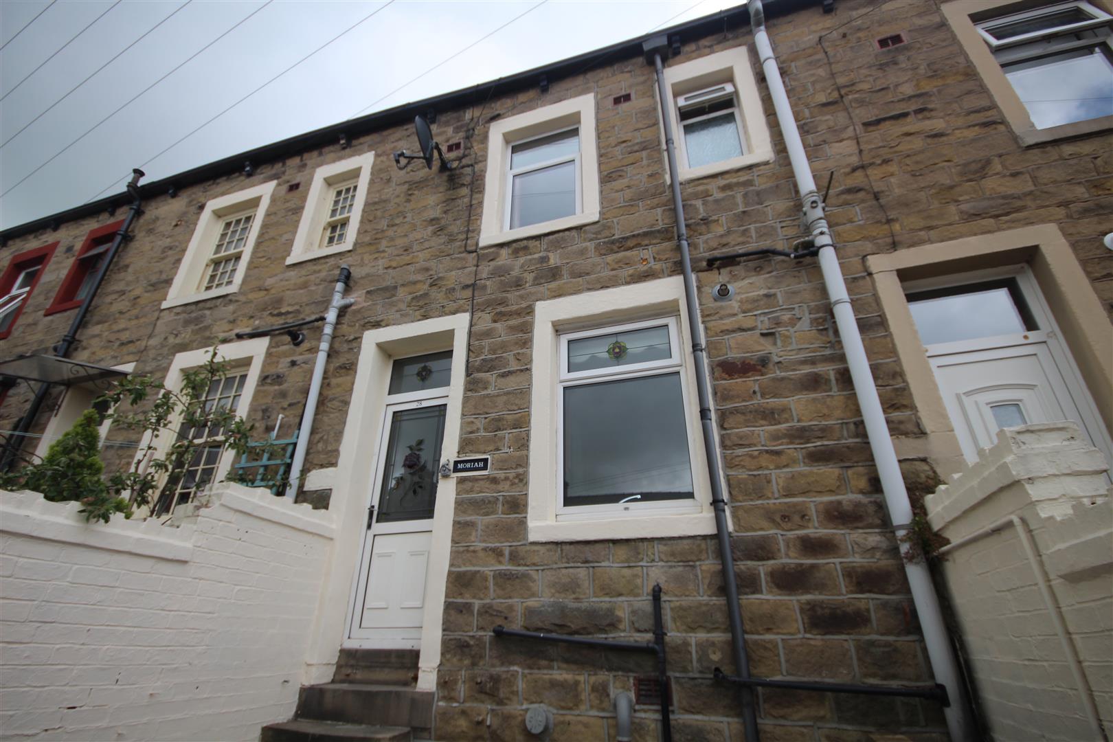 2 bedroom terraced house For Sale in Barnoldswick - IMG_8313.jpg